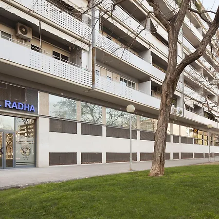 Hotel Radha