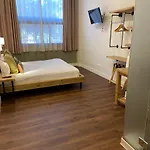 Radha 3* L'Hospitalet de Llobregat