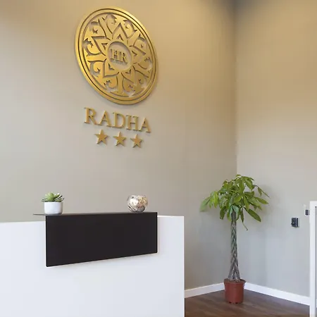 Radha Hotel
