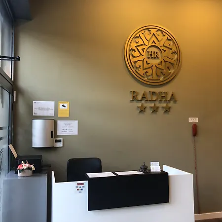 Hotel Radha 3*